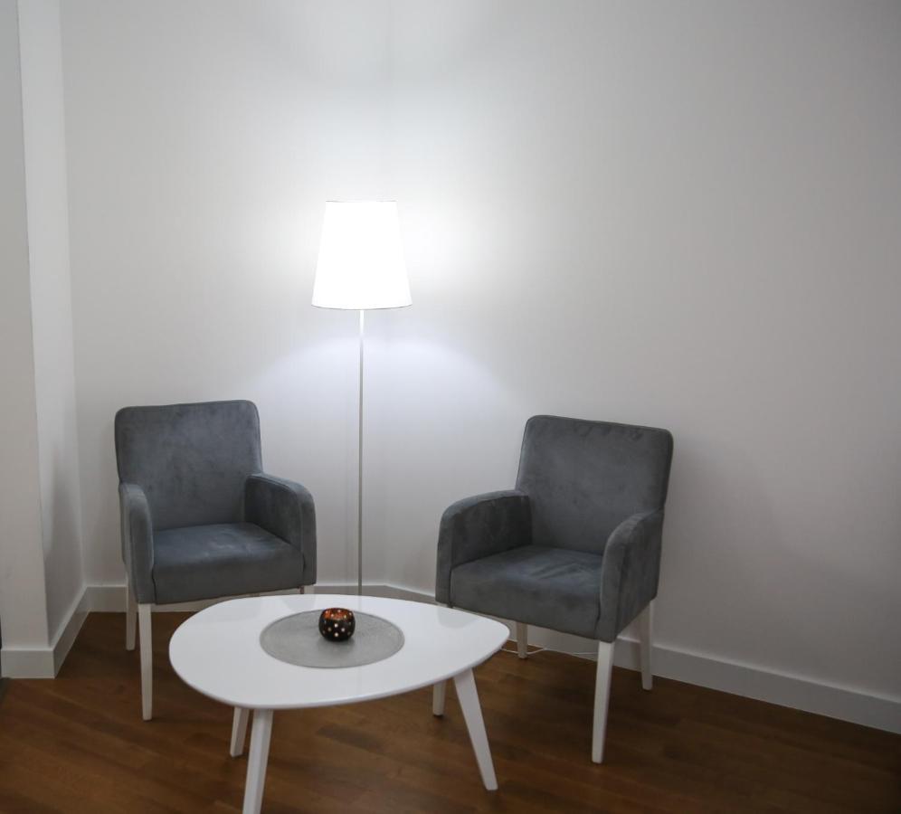 Aria Apartmani ポドゴリツァ エクステリア 写真